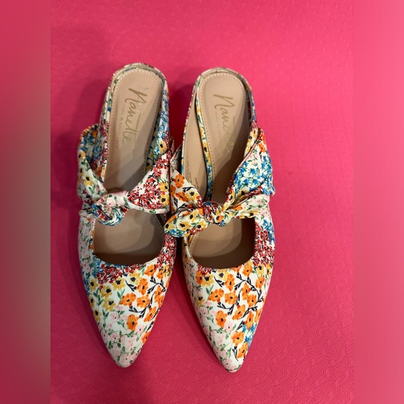 NANETTE LEPORE KITTEN HEELS - Picture 3 of 8